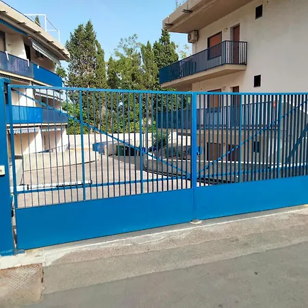 Seaside * גיארדיני נאקסוס