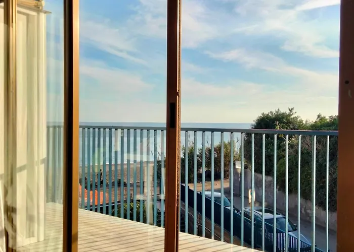 Seaside ジャルディーニ・ナクソス